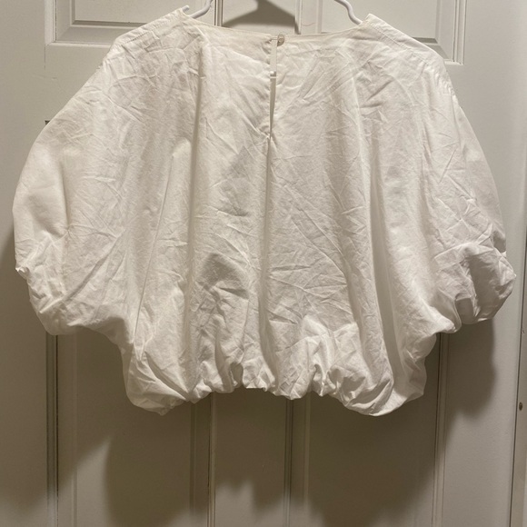 Elegant White Women's Top - Picture 4 of 4